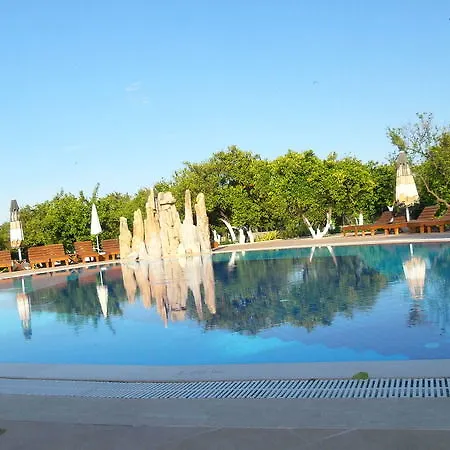 Garden Bergamot Resort